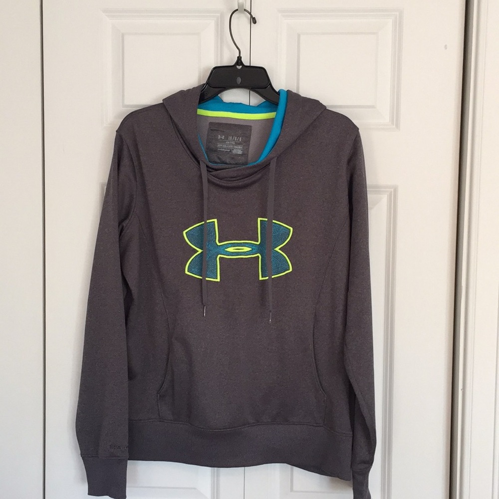 Women’s under armor hooded sweatshirt